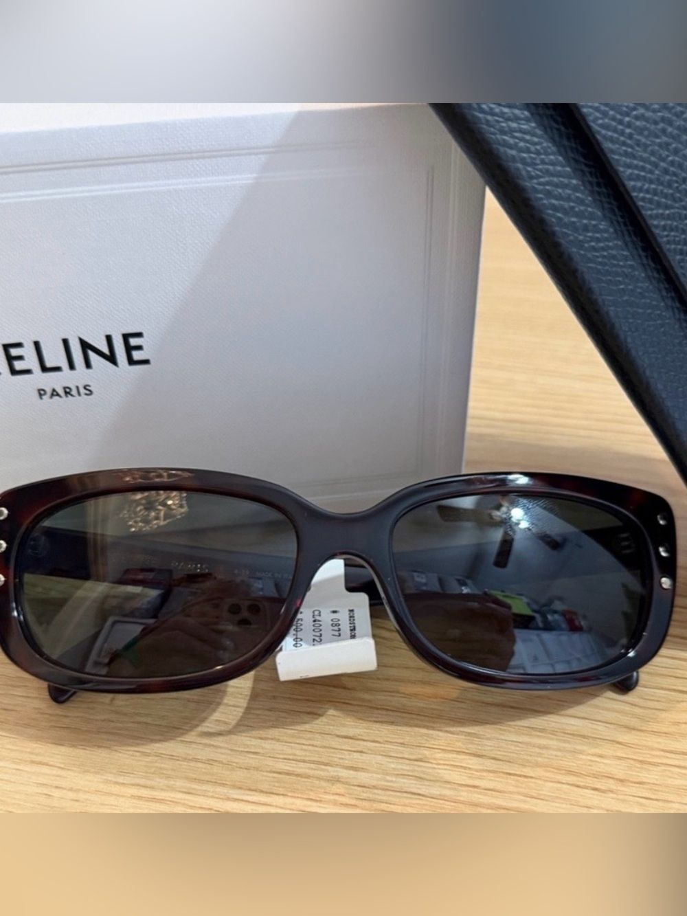 CELINE Paris CL40072I 01A Sunglasses turquoise New in Box $500